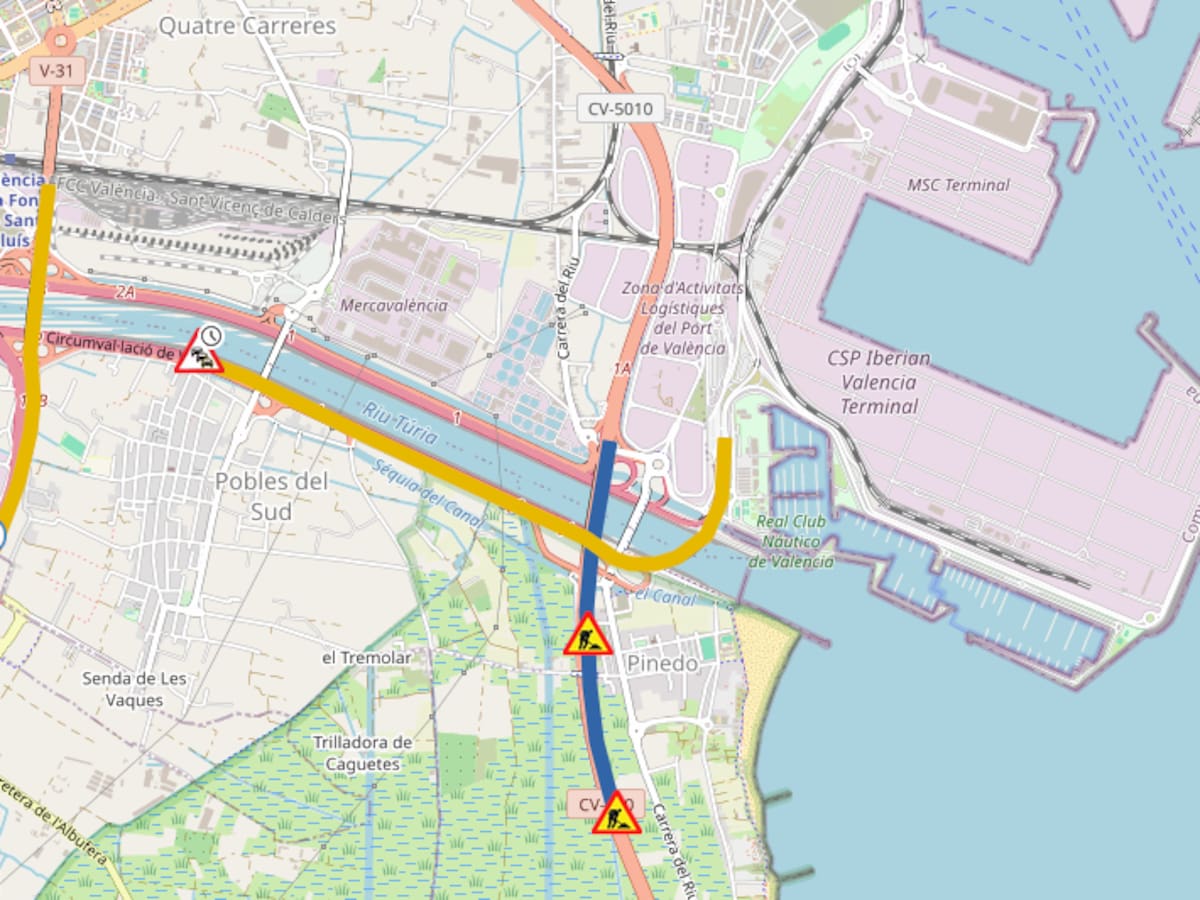 El cierre del acceso al puerto de València por el viento provoca 11 kilómetros de retención en la V-30