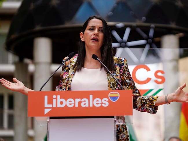 CÓRDOBA, 14/05/2022.- La presidenta de Cs, Inés Arrimadas, participa este sábado en Córdoba en el acto de presentación de los candidatos de Cs en las ocho provincias andaluzas a las elecciones autonómicas del 19Js. .EFE / Rafa Alcaide