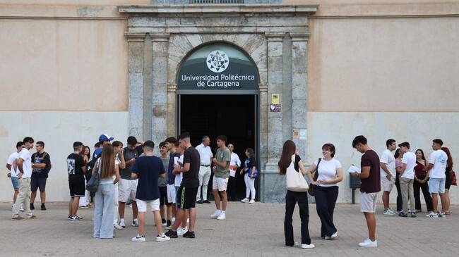 La UPCT da la bienvenida a más de 1.200 nuevos estudiantes, la cifra más alta desde 2013.