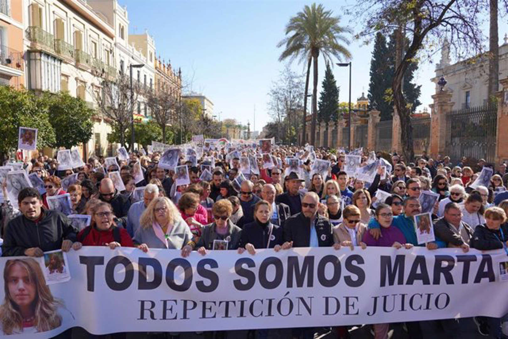 Archivo - Imagen de archivo de una manifestación para exigir la repetición del juicio por el caso Marta del Castillo/ Europa Press