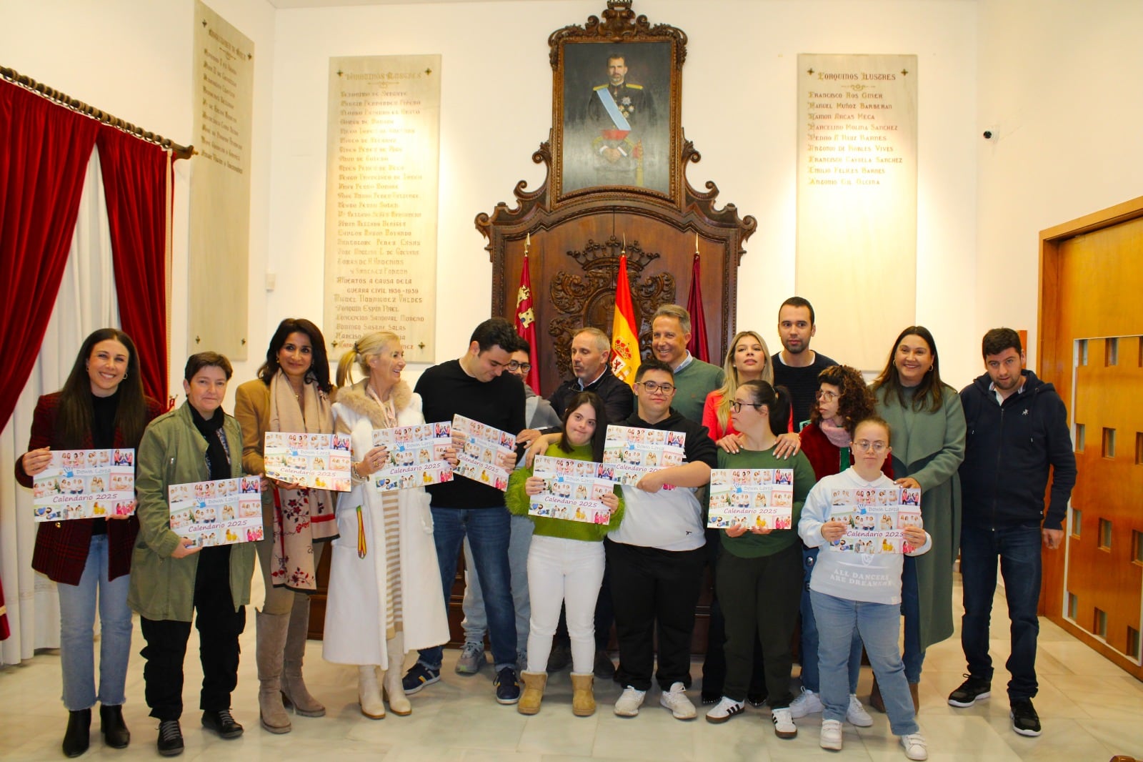 Down Lorca presenta su calendario solidario