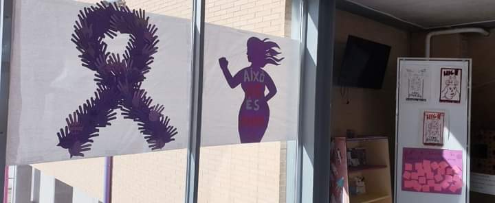 Decoración en el interior del Instituto