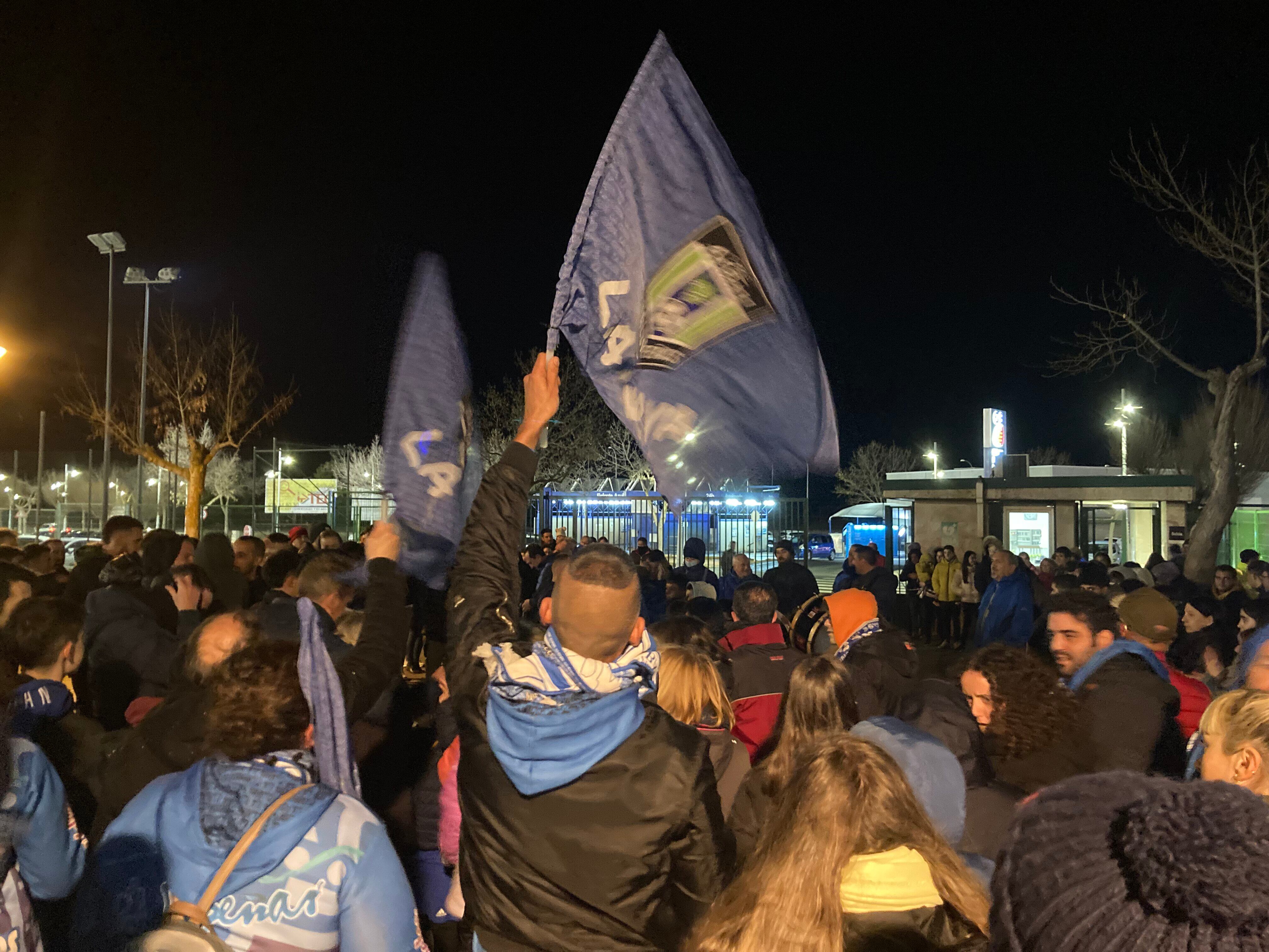 Imagen de la despedida del Viña Albali Valdepeñas, un día antes de poner rumbo a Granada