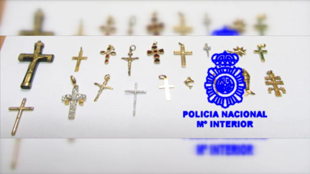 Joyas incautadas a los asaltantes