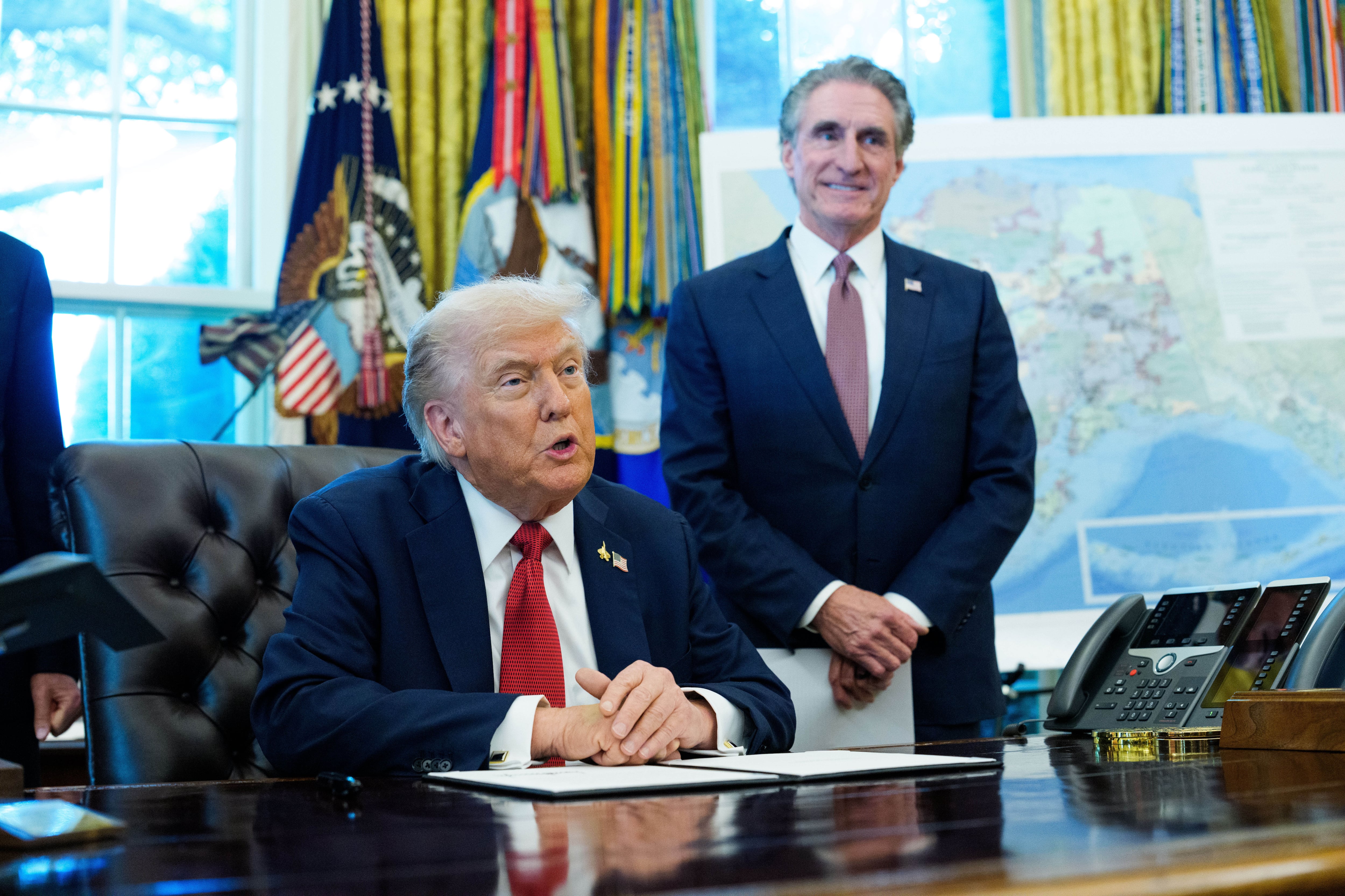 Trump carga contra Greta Thunberg tras su participación en la Flotilla y la llama &quot;loca&quot;.
