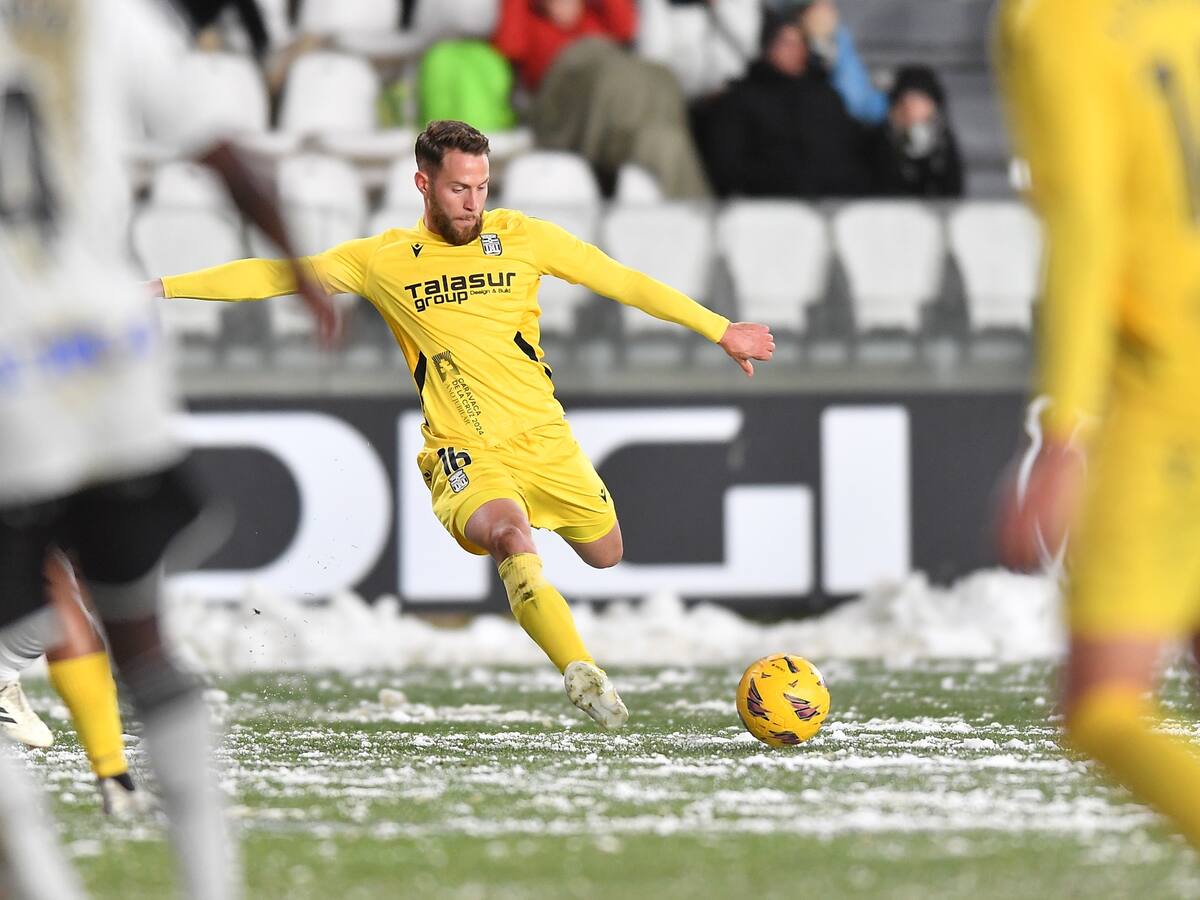 Iván Calero: "Los resultados en el Cartagonova van a ser clave para la salvación"