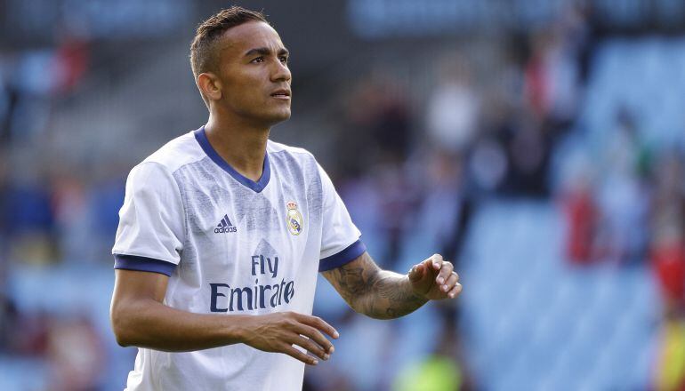 Danilo, durante un calentamiento previo a un partido de la pasada temporada