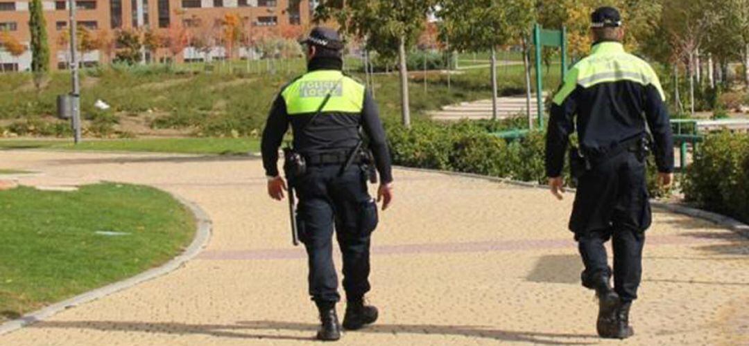 La Policía Local y la Nacional de Fuenlabrada han intensificado la vigilancia en las zonas donde se ha detectado a estos grupos.