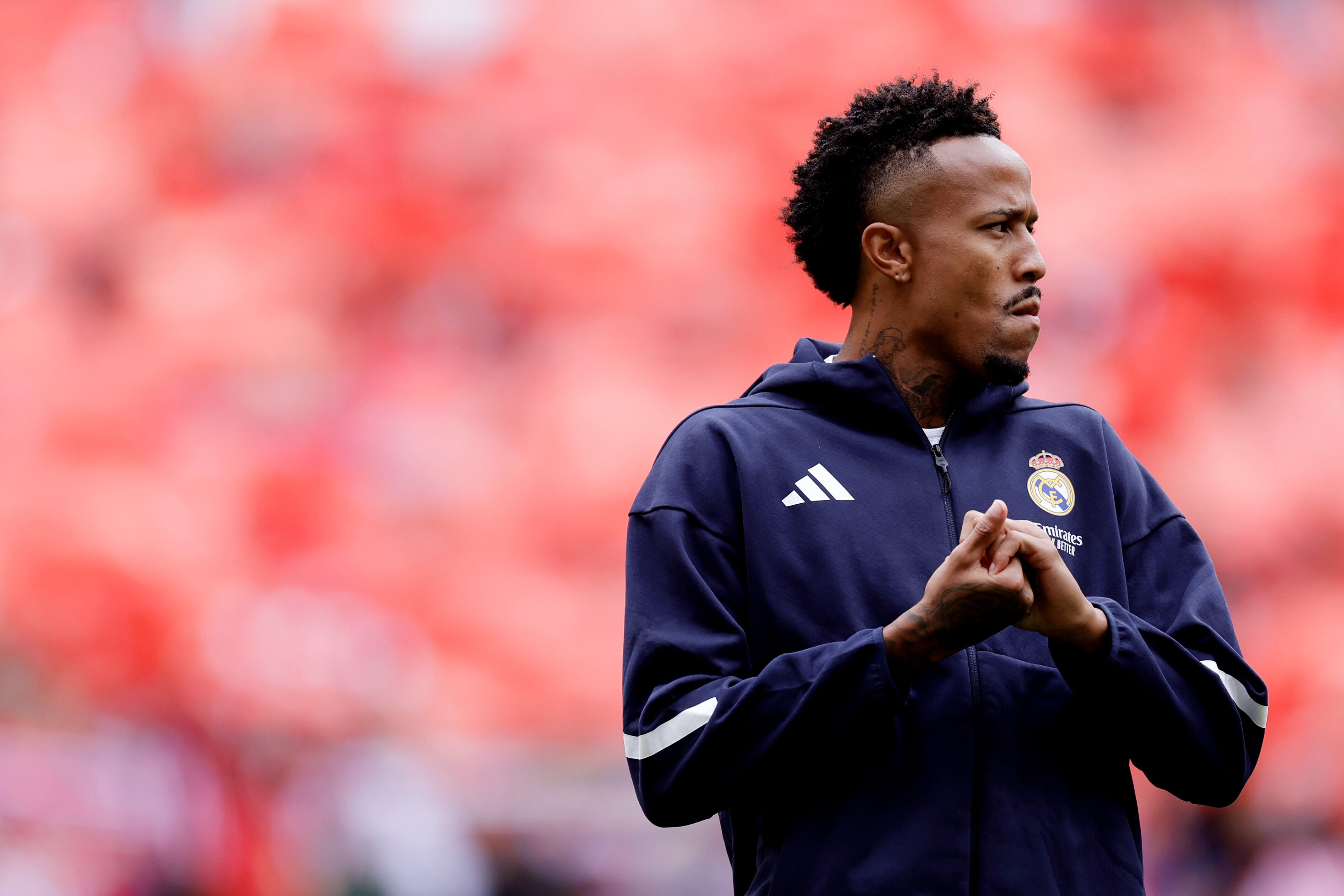 Éder Militao juega contra el Atlético Madrid