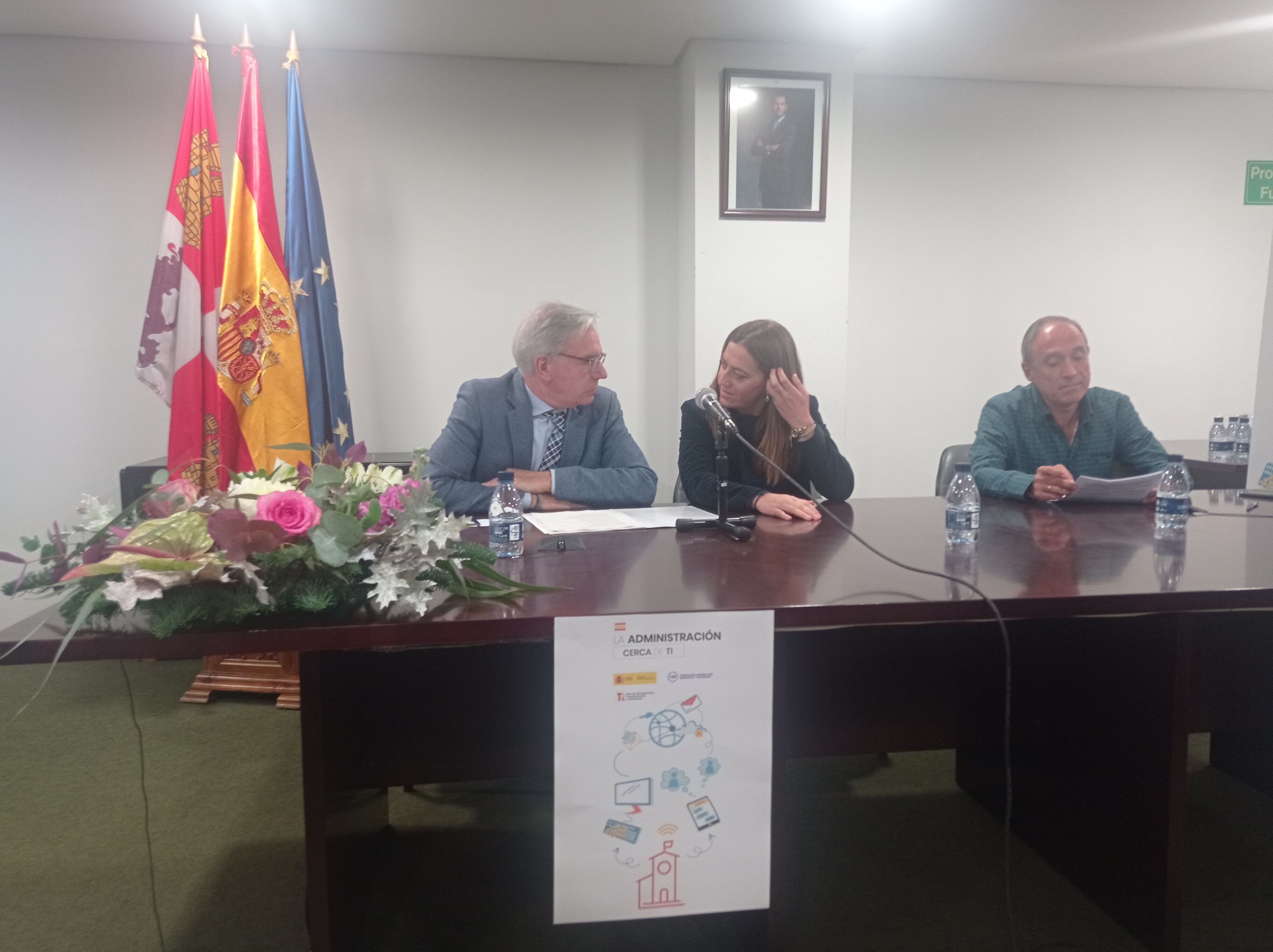 Virginia Barcones ha participado en una reunión en Palencia