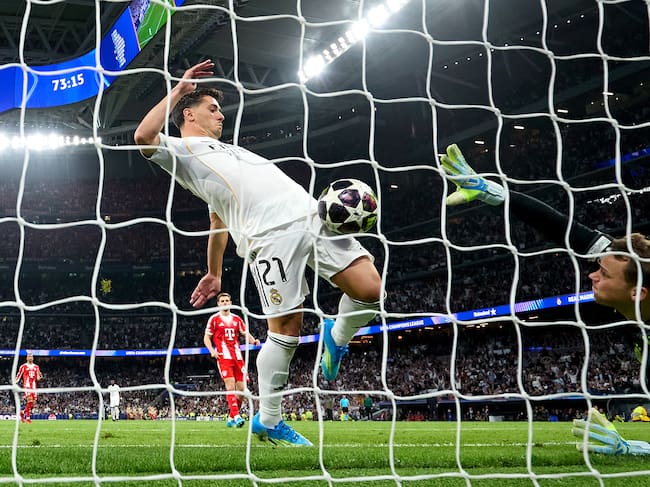 Brahim Díaz remata en el Bernabéu ante un Manuel Neuer vencido