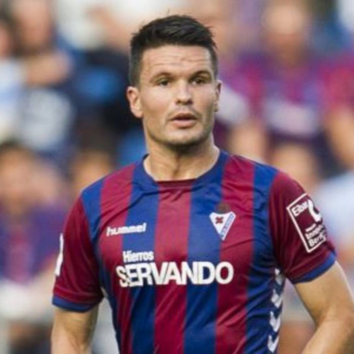 Jon Errasti, un gran capitán en la historia del Eibar