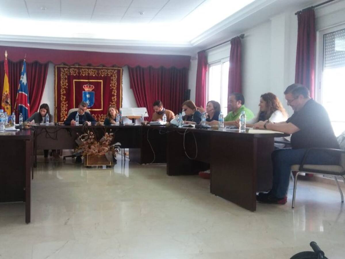 El alcalde de Motilla llama "payaso" a un concejal del PP durante el pleno
