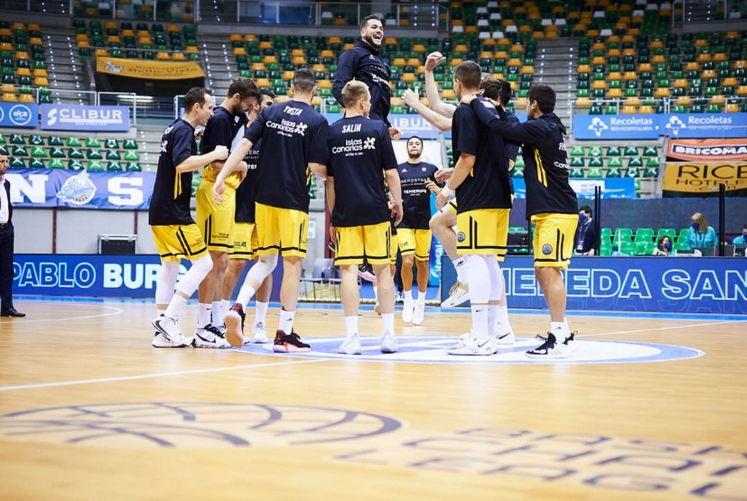 El equipo aurinegro, en el Coliseum Burgos.