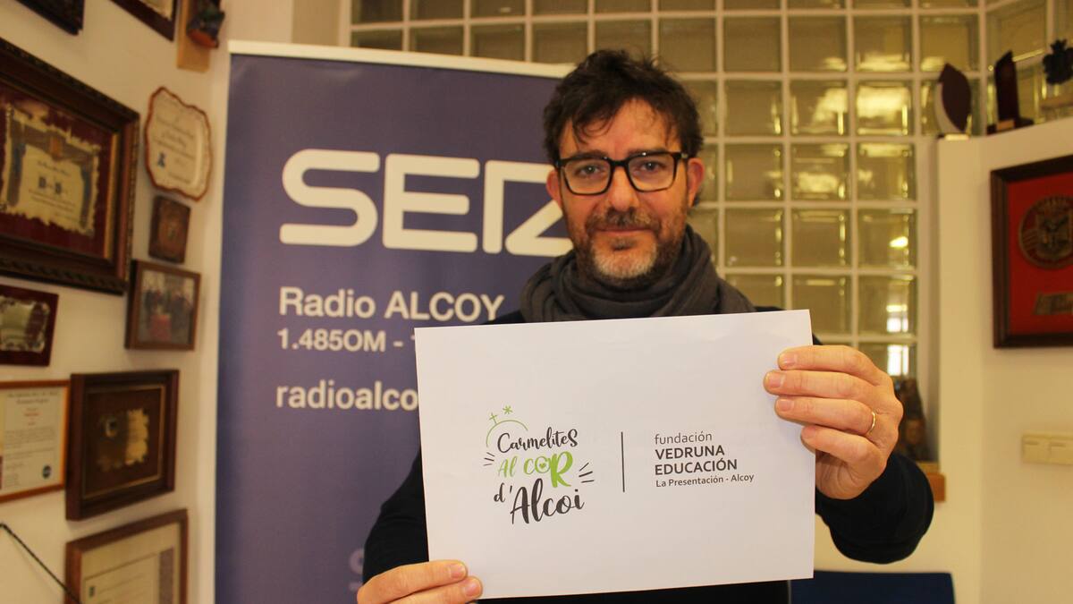 Jaume Puchades, director pedagógico de Carmelitas, explica las nuevas iniciativas que llevan a cabo (23/02/2023)