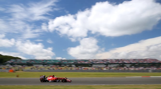 El español de Ferrari, durante los entrenamientos libres del GP de Gran Bretaña 2014.