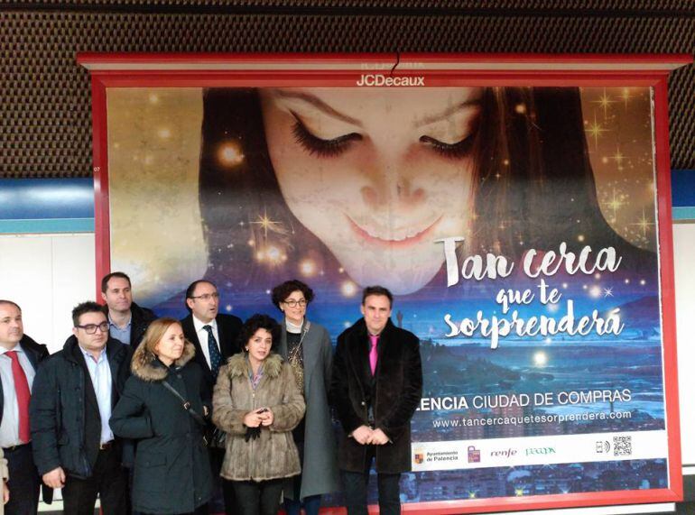 Imagen de la delegación que se ha desplazado hasta Madrid en el marco de la promoción del comecio de Palencia