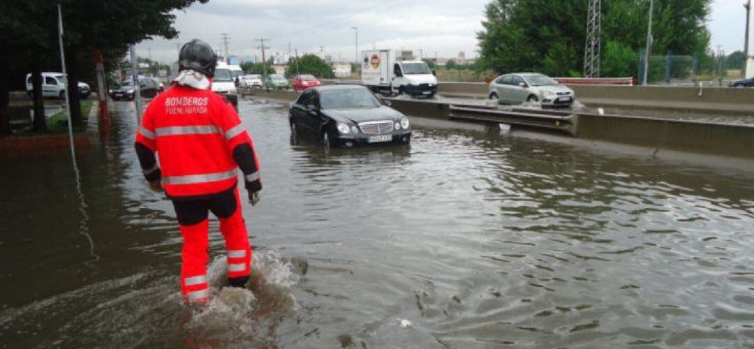 El Ayuntamiento fuenlabreño activa su protocolo por posibles inundaciones si se deshiela la nieve con la lluvia. 