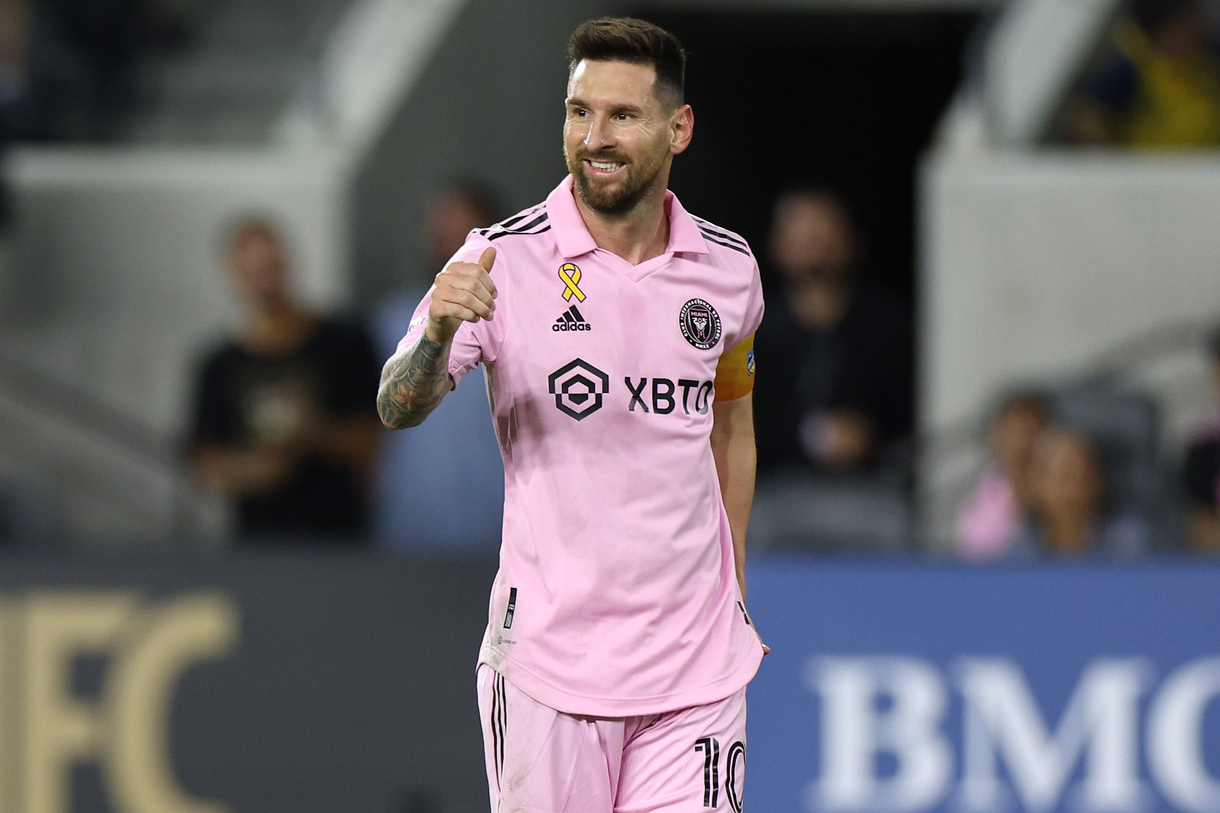 LOS ANGELES, CALIFORNIA - SEPTEMBER 03: Lionel Messi #10 of Inter Miami CF reacts after a play in the first half during a match between Inter Miami CF and Los Angeles Football Club at BMO Stadium on September 03, 2023 in Los Angeles, California. (Photo by Harry How/Getty Images)