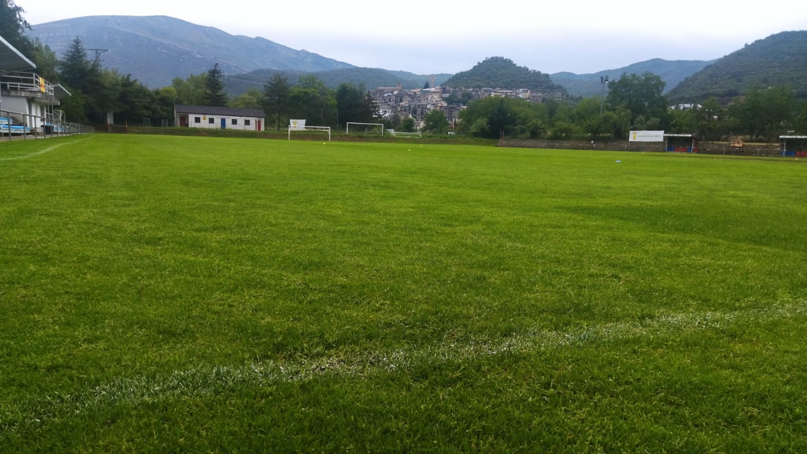 Campo de fútbol de Boltaña