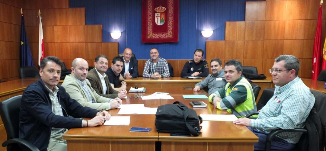 Por esta vía circulan unos 16.000 vehículos diarios