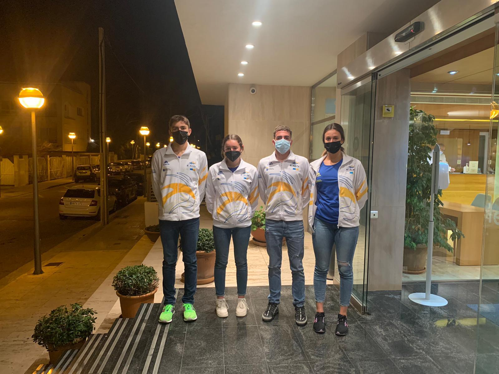 Los cuatro nadadores del ESNA Lanzarote que formaron parte del equipo canario.