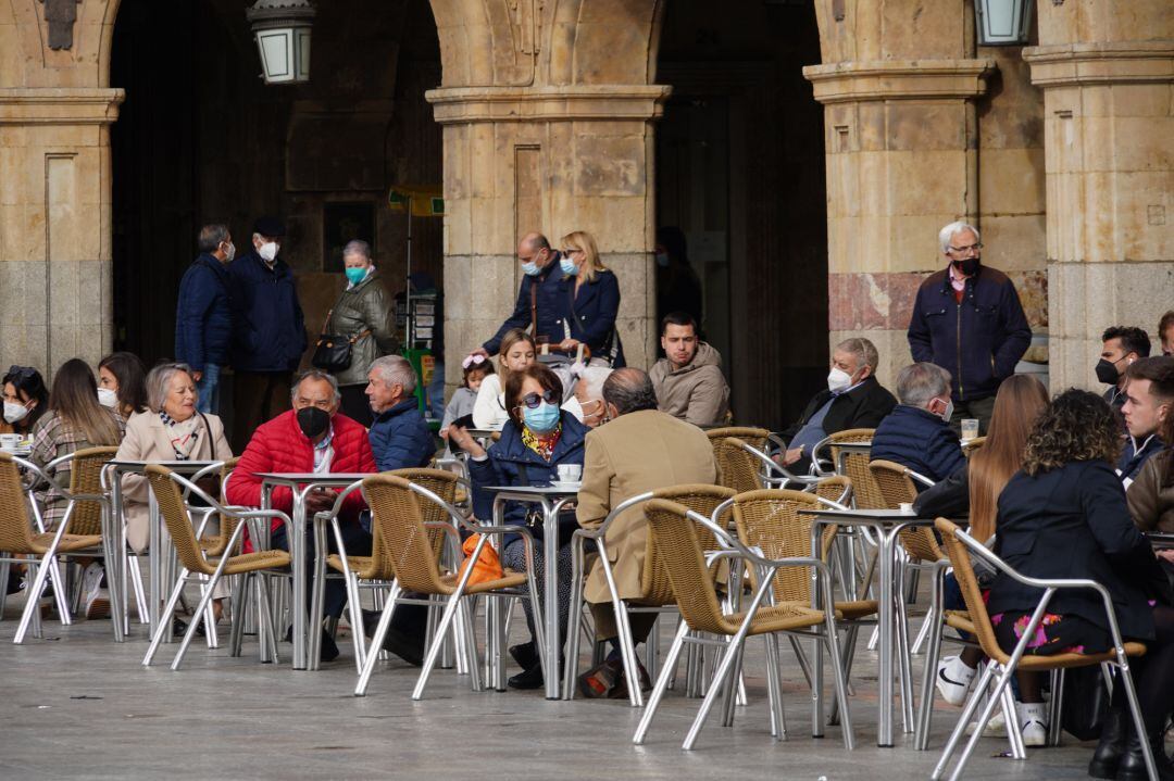 Las terrazas de la Plaza Mayor de Salamanca, protagonistas.