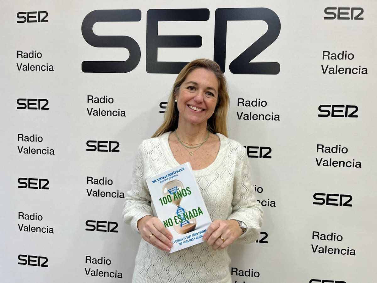 Entrevista a Consuelo Borrás, autora del libro 'Cien años no son nada'