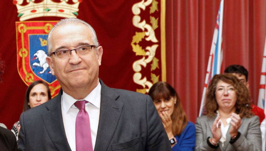 Enrique Maya, alcalde de Pamplona