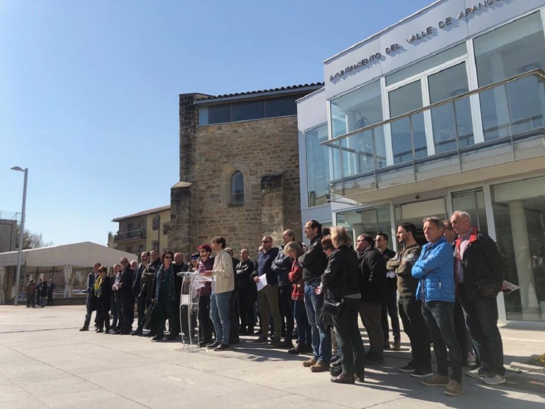 Agrupaciones electorales y los partidos de ámbito local frente al Ayuntamiento del Valle de Aranguren
