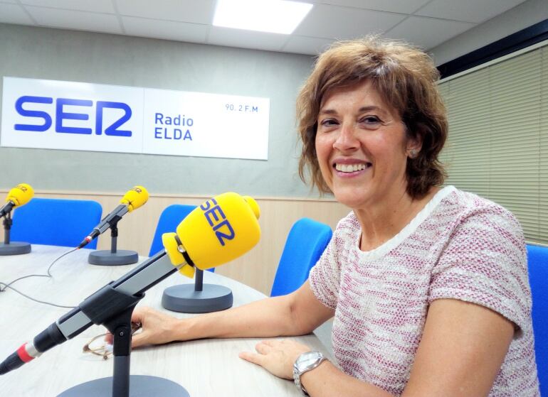 Mª Luisa Rico, profesora del IES La Melva de Elda, en Radio Elda SER