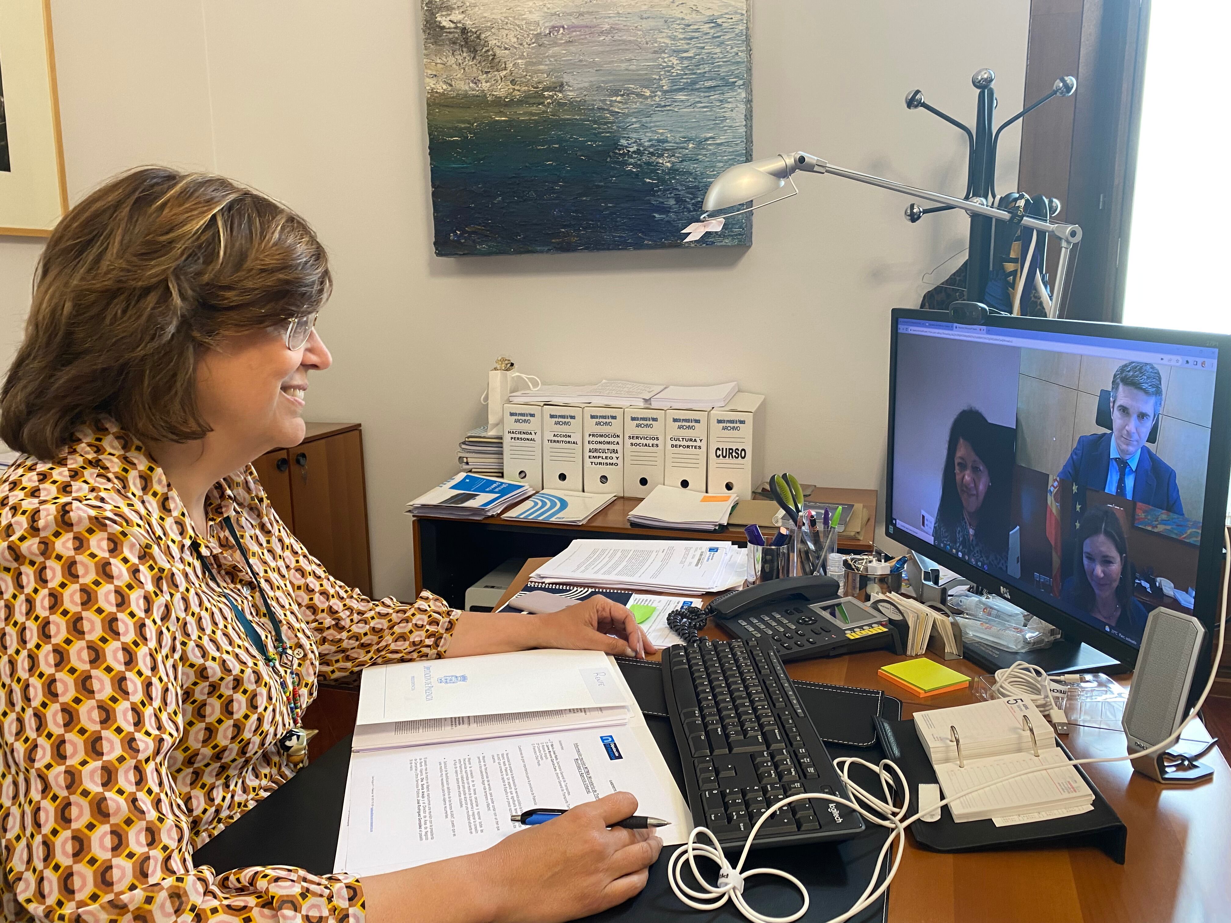 La presidenta de la Diputación mantiene una reunión con el MITMA con el objetivo puesto en que el transporte ferroviario sea clave en la lucha contra la despoblación