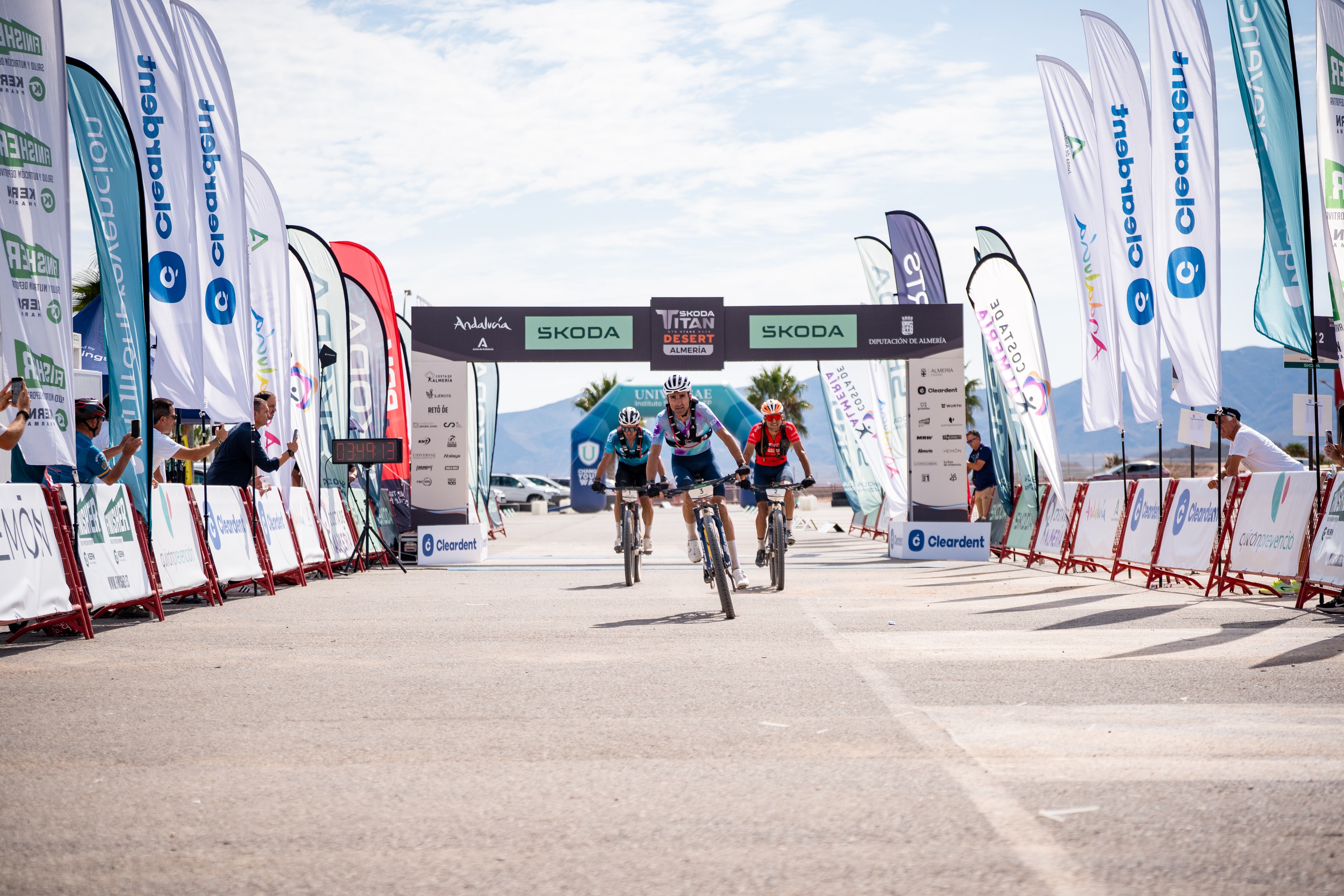 Una veintena de kilómetros de subida y alrededor de mil metros de desnivel.