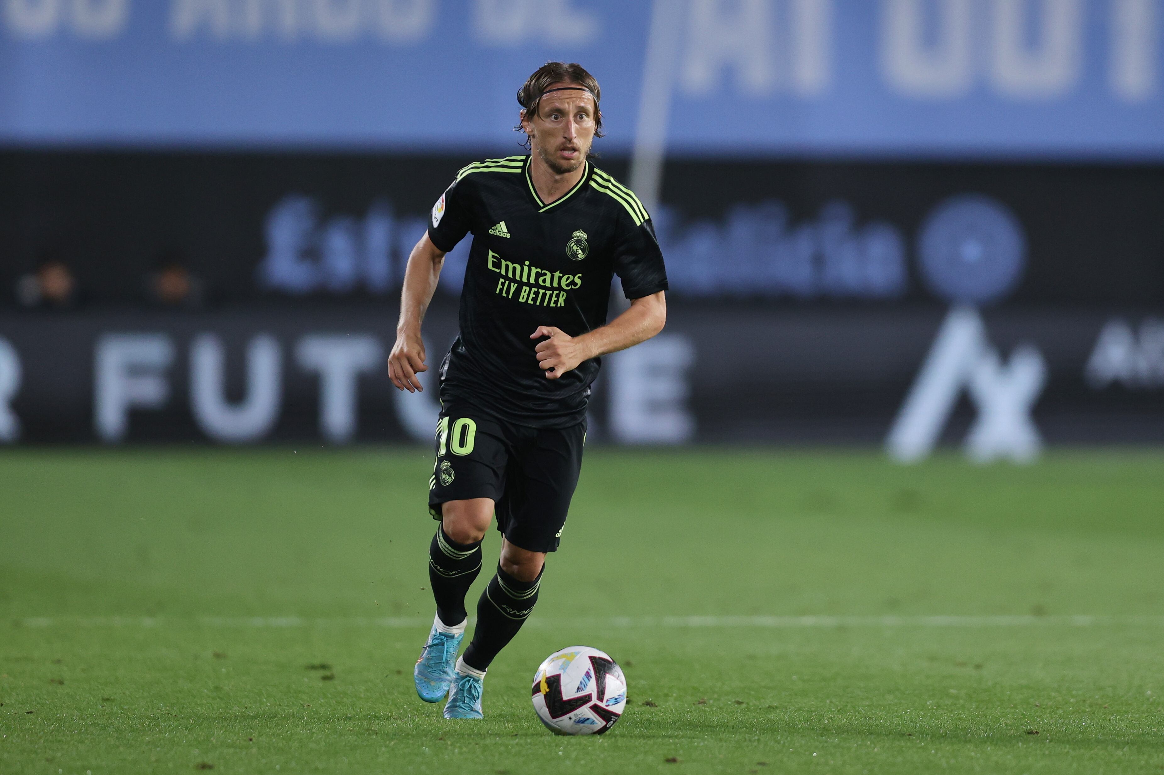 Luka Modric, durante el partido ante el Real Club Celta de Vigo en Balaídos.