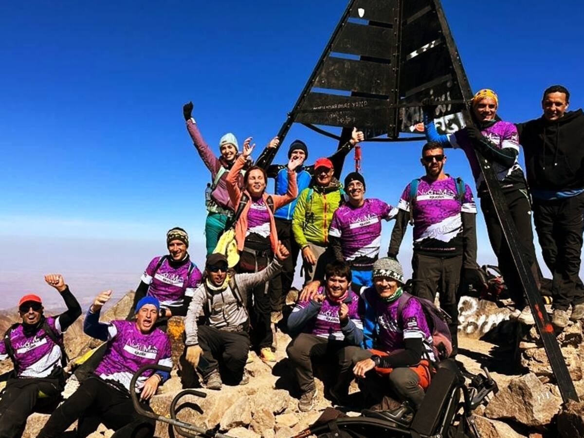 Ni más ni menos... ¡forajidos!