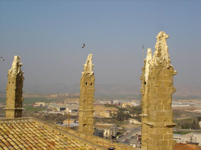 Pináculo en mal estado en la Catedral