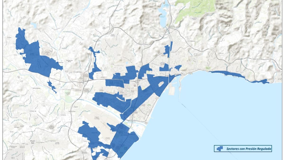 Málaga baja la presión del agua en un tercio de la ciudad: consulta en qué zonas se aplica la medida