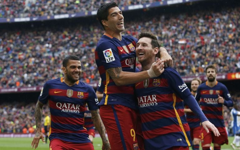Messi celebra su gol al Espanyol