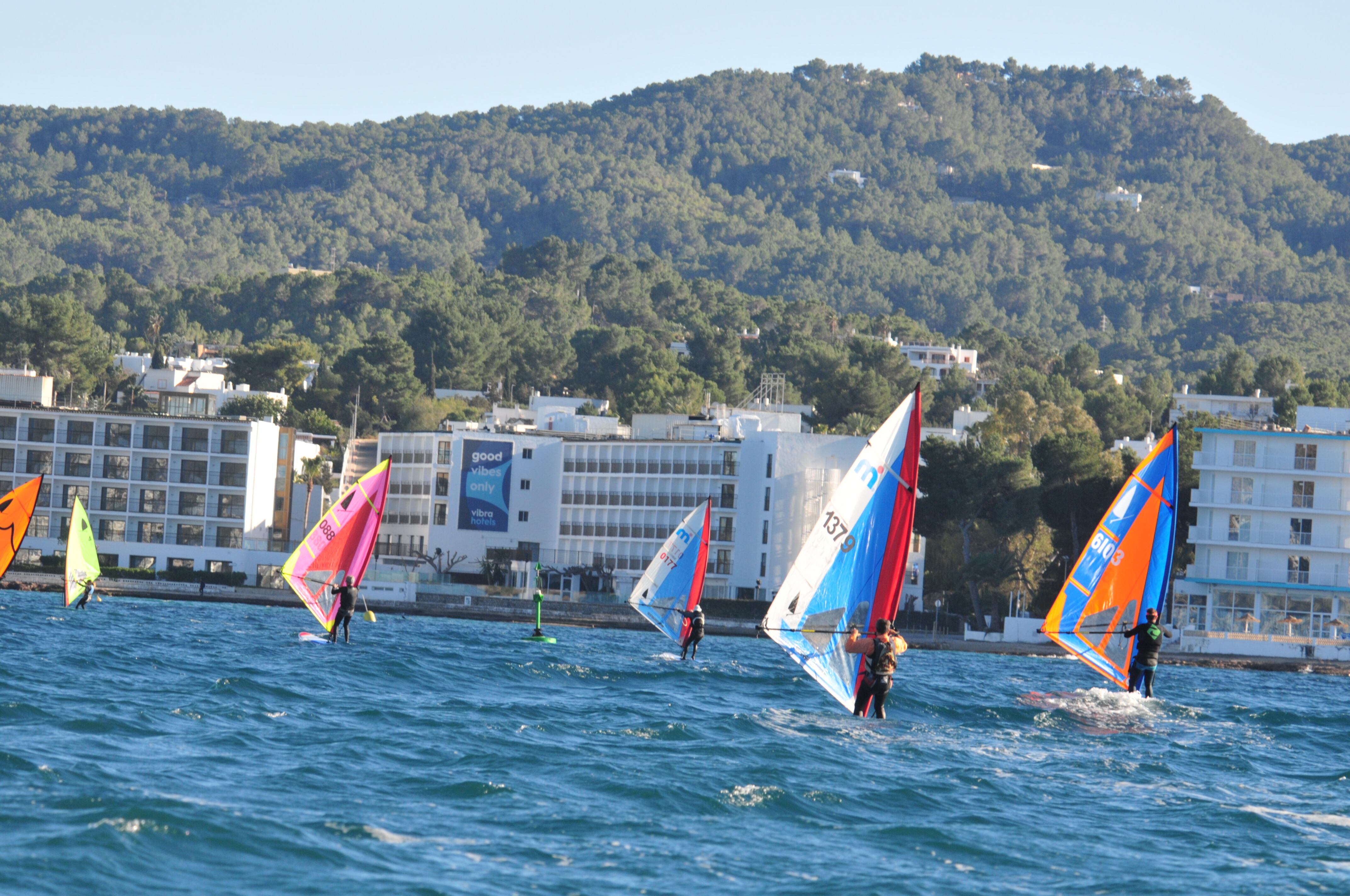 El viento fue protagonista de la competición