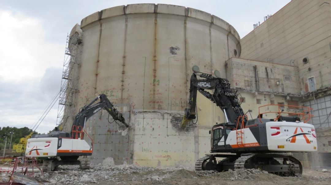 Demolición edificio contención del reactor