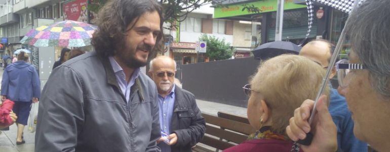 Antón Sanchez en su campaña en A Coruña