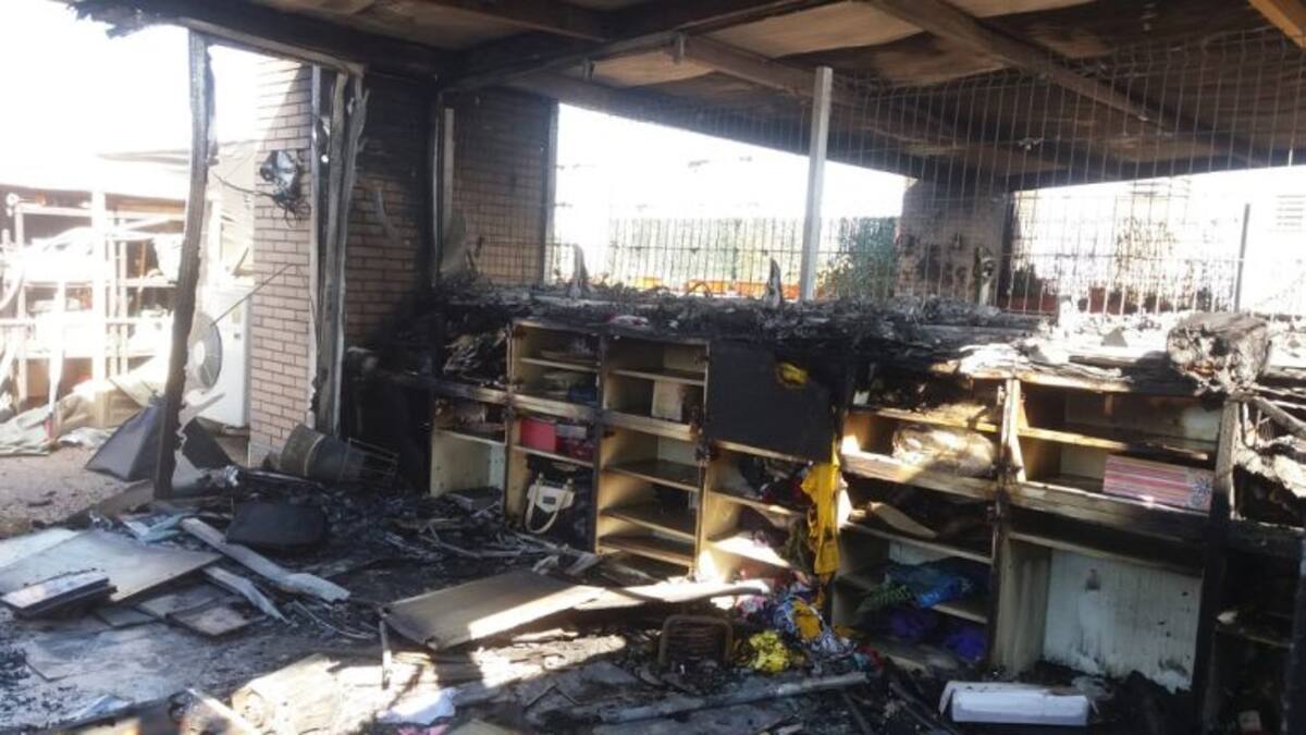 Desalojadas 20 viviendas por un incendio en Utebo