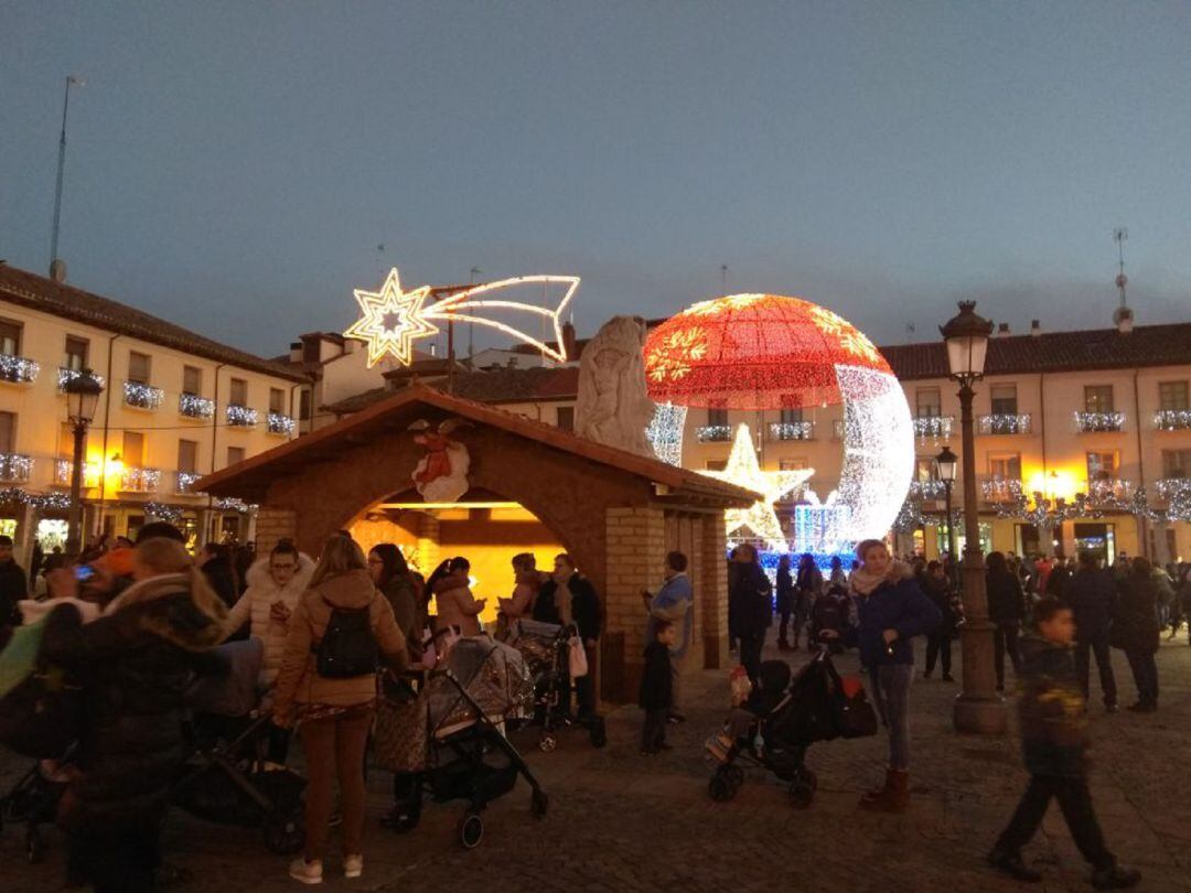 El Alcalde de Palencia anuncia una iluminación navideña más espectacular para 2019