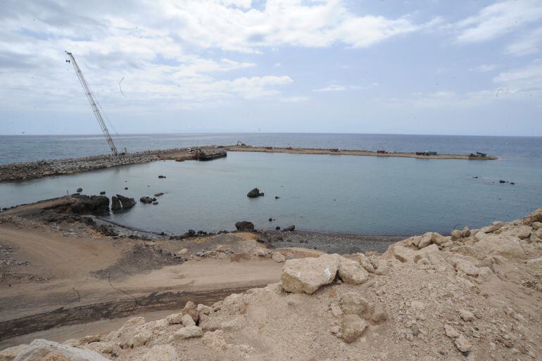 Obras en el Puerto industrial de Granadilla en Tenerife. 