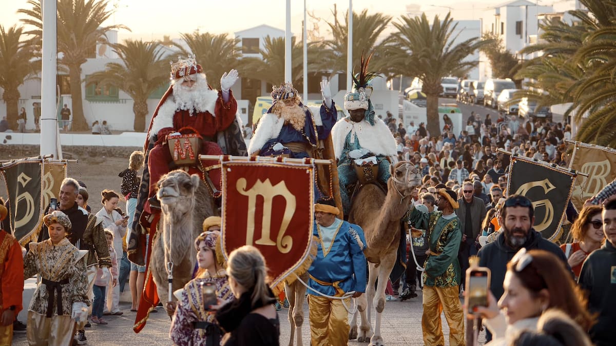 San Bartolomé desvela el gran montaje de la Cabalgata de Reyes 2026, una travesía mágica por tierra, mar y tradición