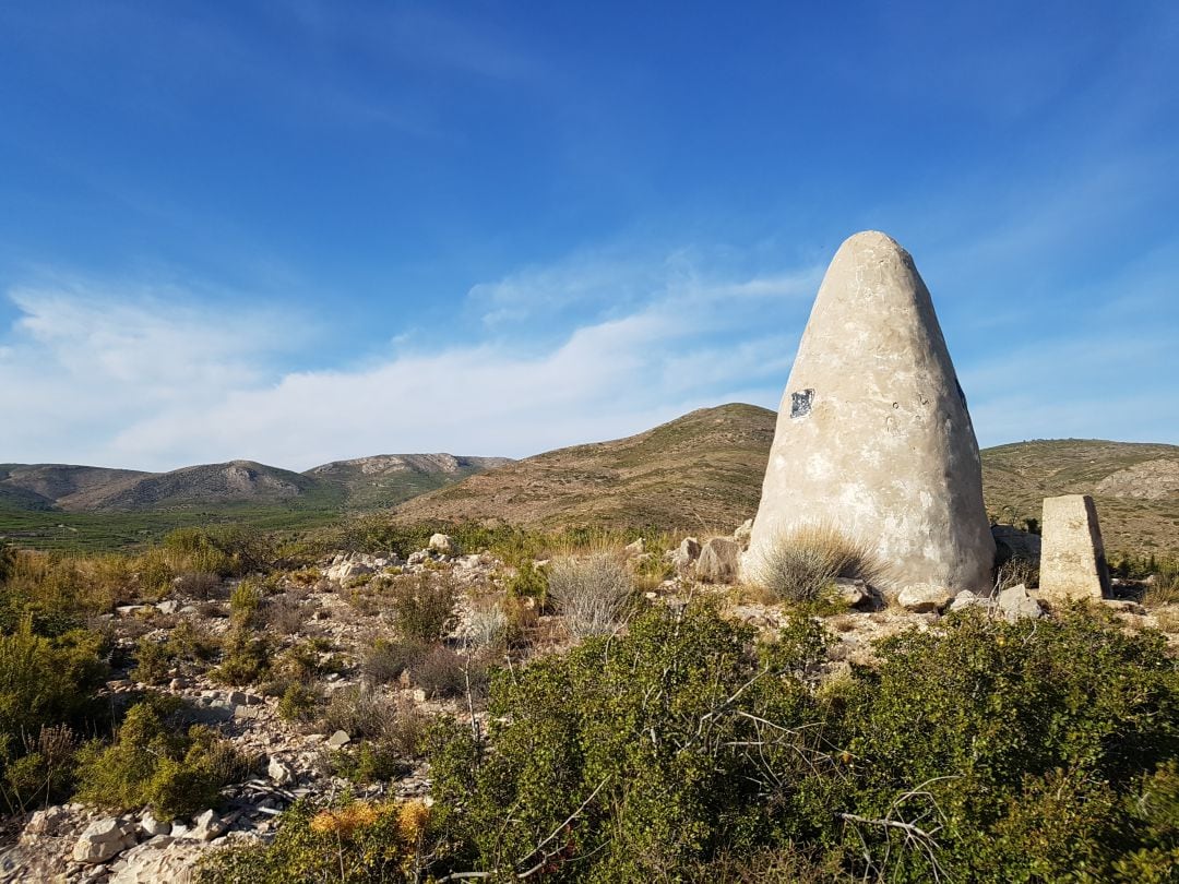 El Mojón Cerro Mojón, trifinio entre Alcublas, Llíria y Altura