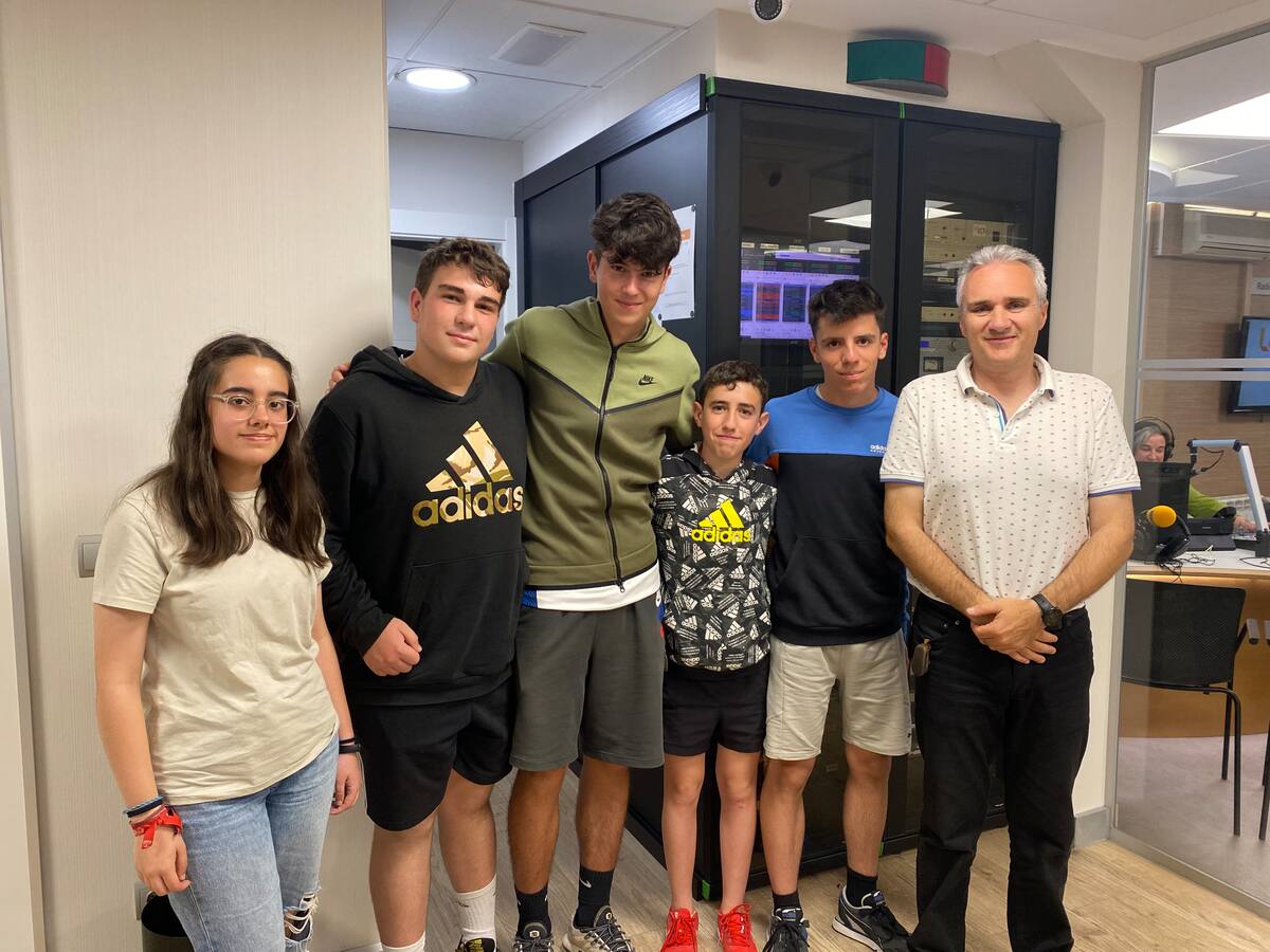 Llegan las vacaciones de verano: ¿Descanso absoluto o activo para los jóvenes?