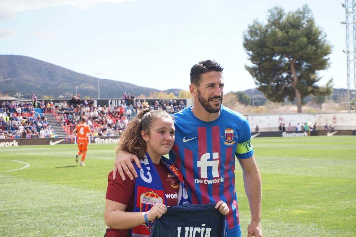 Fernando Pajarero se une a la lista de bajas en el Eldense para la próxima temporada