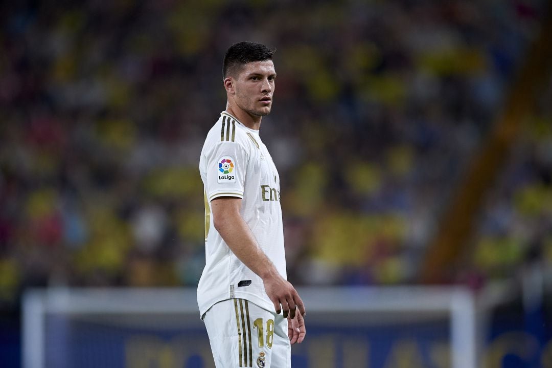 Jovic, durante un partido con el Real Madrid