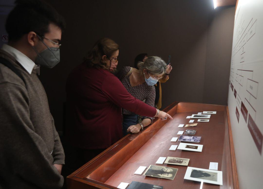 'Los Machado. Colección fondos Fundación Unicaja